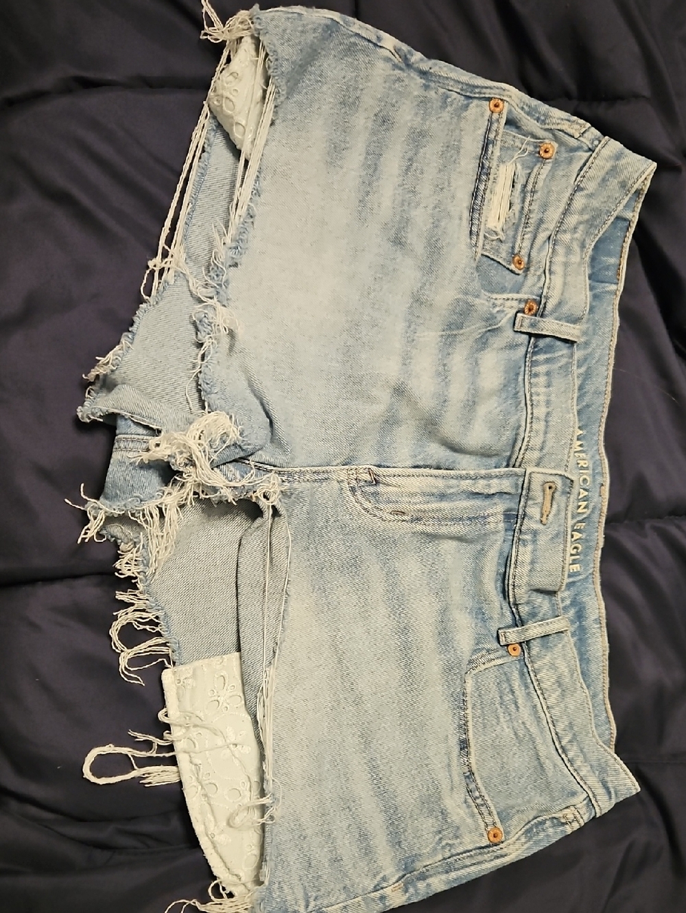 AE Light Wash Distressed Women's Denim Shorts